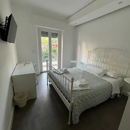 B&B Casual Pentimele Gallico Marina