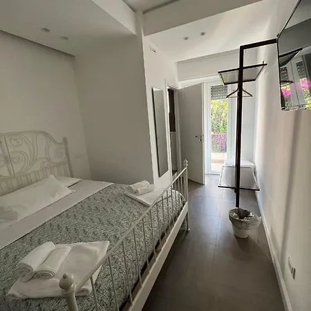 Casual Pentimele Gallico Marina