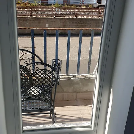 B&B Casual Pentimele Gallico Marina